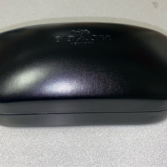Coach Sunglass & Eyeglasses large Case with cleaning Cloth/small scratches - Picture 2 of 5